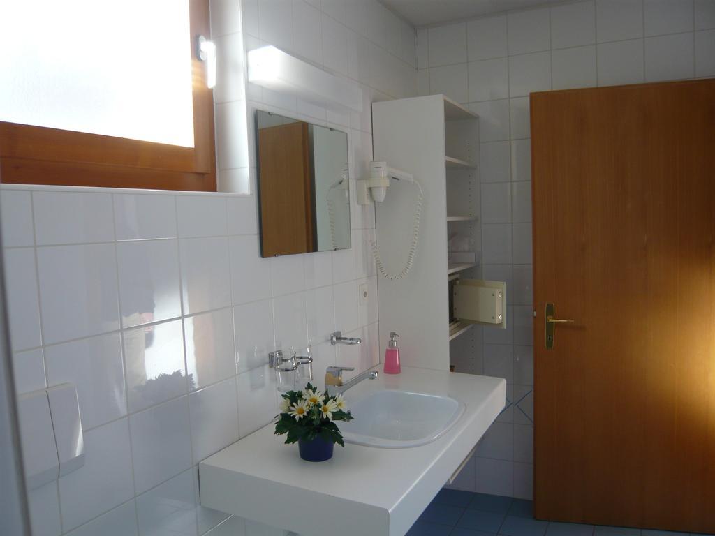 Motel Des Sports Martigny Δωμάτιο φωτογραφία
