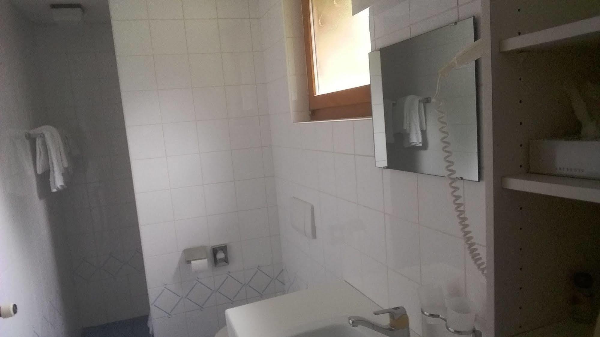 Motel Des Sports Martigny Εξωτερικό φωτογραφία